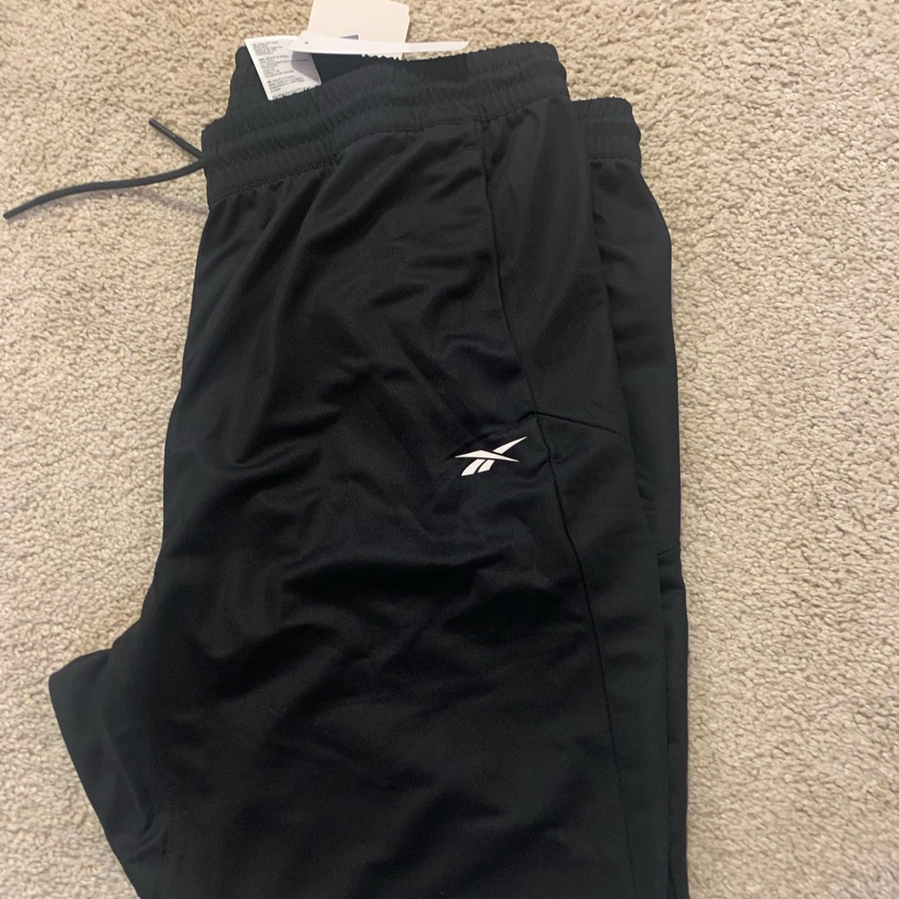 Men’s Reebok knit pants